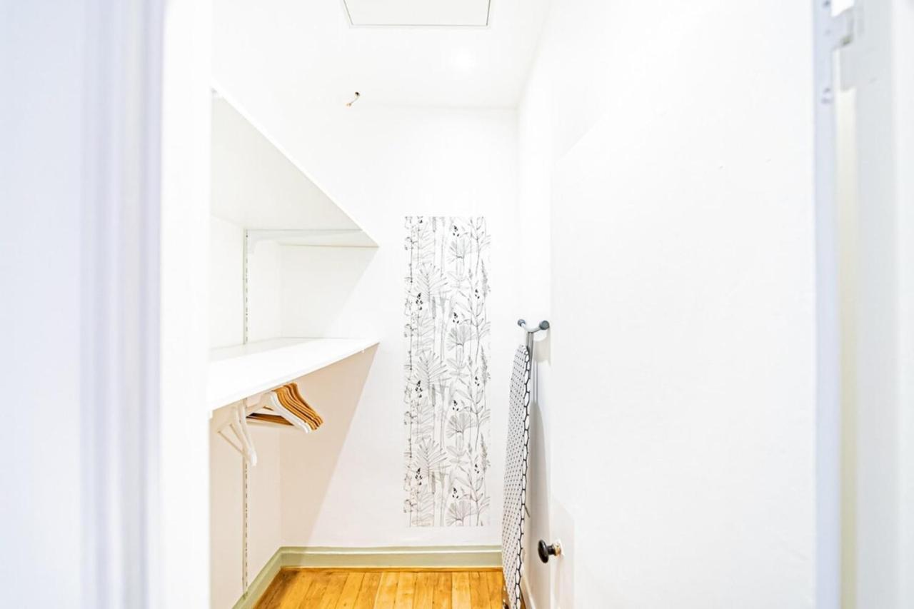 Aapartment With Character Parquet Flooring Fireplace - Charpennes Villeurbanne Exterior photo